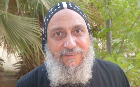 Coptic Bishop Thomas of Asyut Diocese celebrates within bounds
