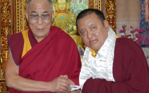 'High ranking': Buddhist leader, Rinpoche (R). Photo: Karmapa.org